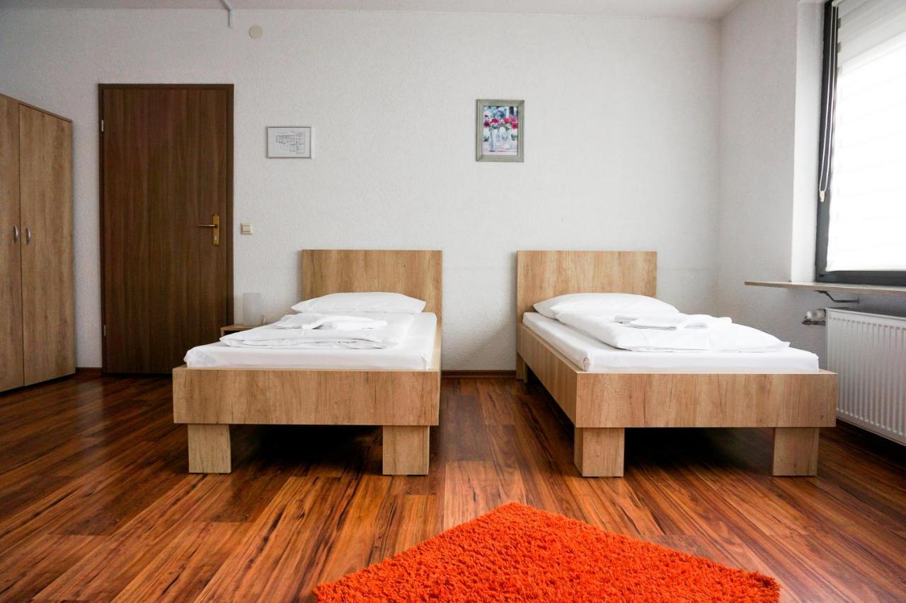 Hotel Kreuz Schwäbisch Gmünd Εξωτερικό φωτογραφία