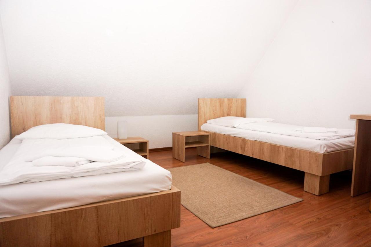 Hotel Kreuz Schwäbisch Gmünd Εξωτερικό φωτογραφία